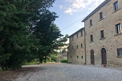Uriges Ferienhaus mit Pool