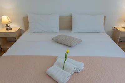 Vacation Home Pasalic - Eight Bedroom Holiday...