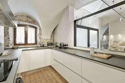 Herrenhaus in Garriguella mit privatem Pool
