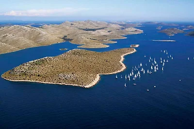 Apartments & Rooms Villa Petra - One Bedroom ...