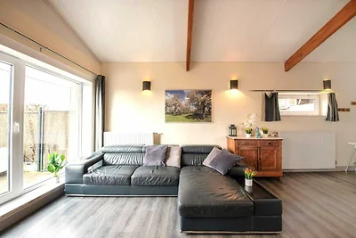 Bauernhaus mit Garten und Wellness