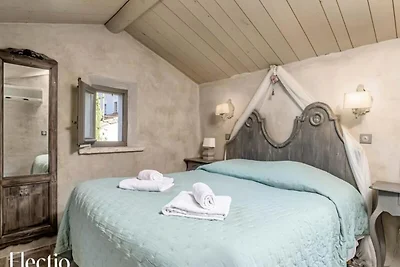 Appartamento a Oppède con piscina riscaldata