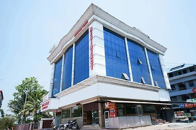 Collezione O Infopark Kochi