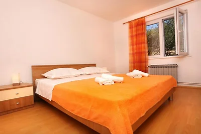 One-Bedroom Apartment With Terrace (A2)