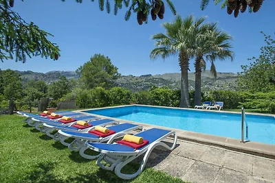 Villa Picasa Dalt