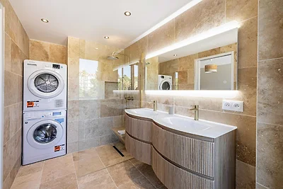 Geräumiges Apartment mit Klimaanlage, 2 Schla...