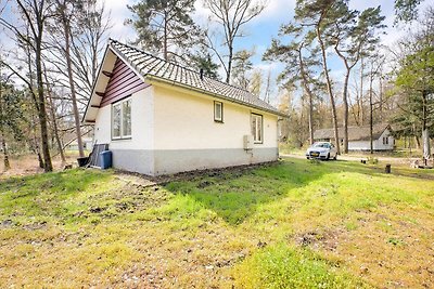Einfaches Ferienhaus in Stramproy mit Garten
