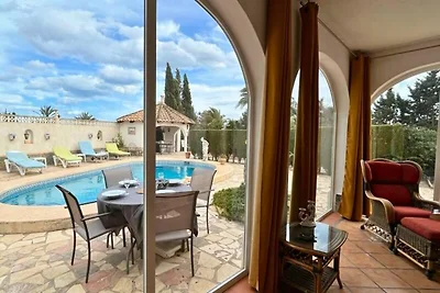 Villa in Mutxamel mit privatem Pool