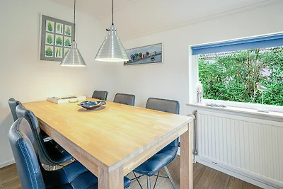 Charmante Villa in der Nähe von Meer und Wald