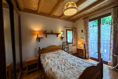 Chalet in Coutalon mit gemütlicher Terrasse