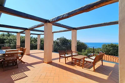 Appartement aan het strand in San Vincenzo