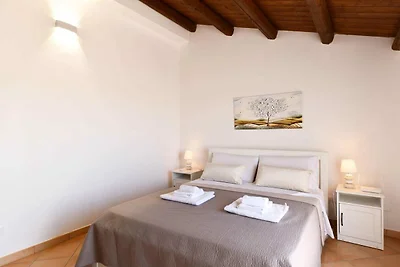 Lovely villa with pool, Fontane Bianche