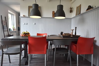 Gemütliches Ferienhaus in Levínská Olesnice m...
