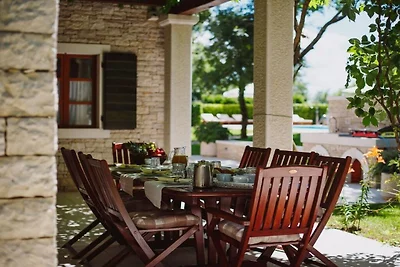 Villa in Kringa mit Barbecue und Wifi