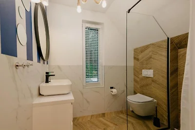 Großes Ferienhaus, Sauna, Whirlpool