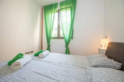City Holiday Apartment - One Bedroom Apartmen...
