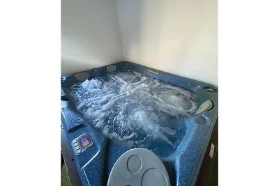 Casa con una camera da letto a Plouasne