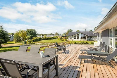 Gerestaureerd zomerhuis in Hejlsminde -- By T...