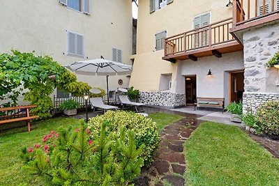 Schönes Apartment in Brez mit Garten