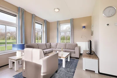 Luxe huis met sauna, op 700 m. van het strand