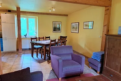 Fattoria a Pfaffenhofen con piscina interna