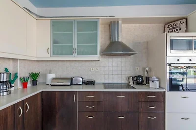 Moderne kretische Familienvilla mit Pool