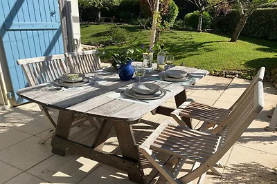Rustige vakantiewoning met zwembad in de...