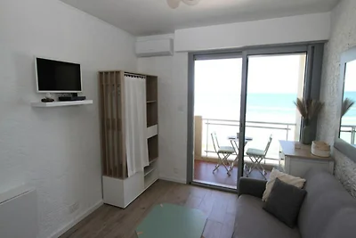 Vakantiehuis in Canet met uitzicht op zee