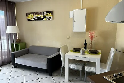 Duplex soleggiato vicino alla spiaggia