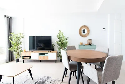 Appartement in Canet met zwembad en spa