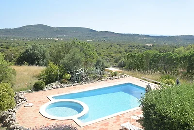 Herrliches Ferienhaus mit privater Terrasse