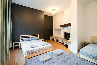 Geräumige Wohnung am Flussufer für 9 Personen