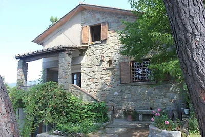 Villa in Cortona mit Panoramapool