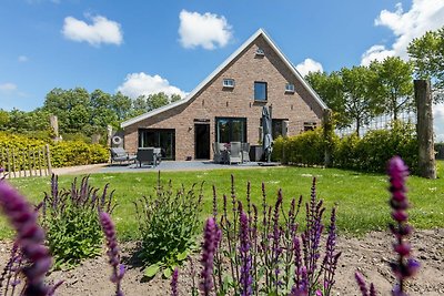 Luxe vakantiewoning in prachtige Zeeuwse...