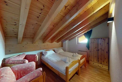 Appartement de bon goût avec balcon