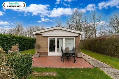 Vakantiehuis in Zeeland bij meer