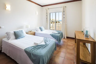 Apartment in der Nähe des Strandes Praia
