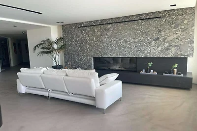 Villa a Patrasso con piscina vicino alla...