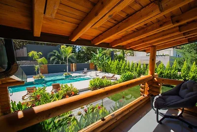 Villa in Antalya with swimming pool