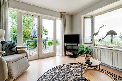 Elegantes Chalet in Anjum nahe dem Lauwersmee...