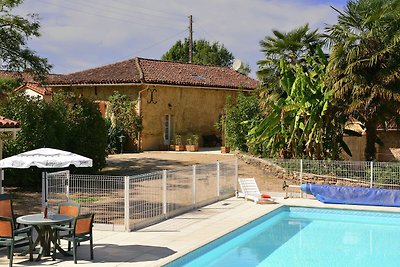 Traditionelle Villa in Lias D'Armagnac mit pr...
