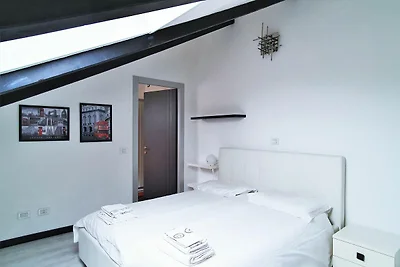 Casa vacanza a Luino con balcone