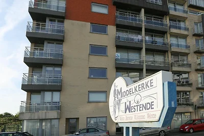 Sirius mit Meerblick am Deich gelegen