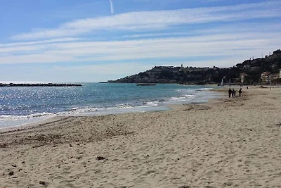 Appartamento con Terrazza Vista Mare, Taggia