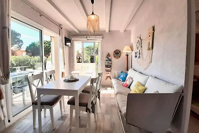 Apartment with shared pool and garden