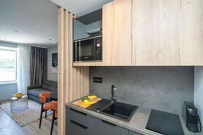 Apartments Villa Royale - Deluxe One Bedroom ...