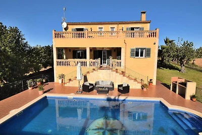 Villa in Cas Concos mit Pool und Garten
