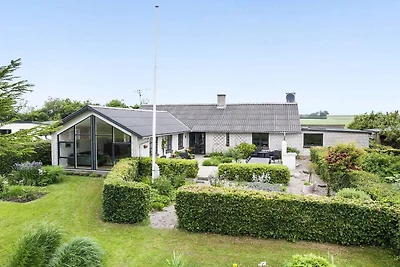 8 Personen Ferienhaus in Vesløs-By Traum