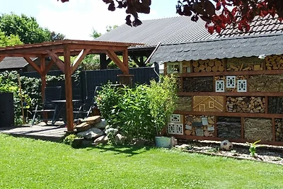 Huis op de weidegrond Weisdin