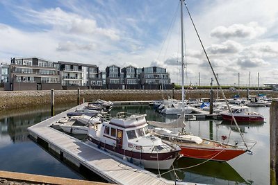 Luxe appartement met uitzicht op het water